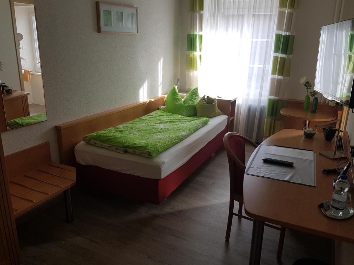 Andi'S Steakhuesli & Hotel Schopfheim Chambre photo