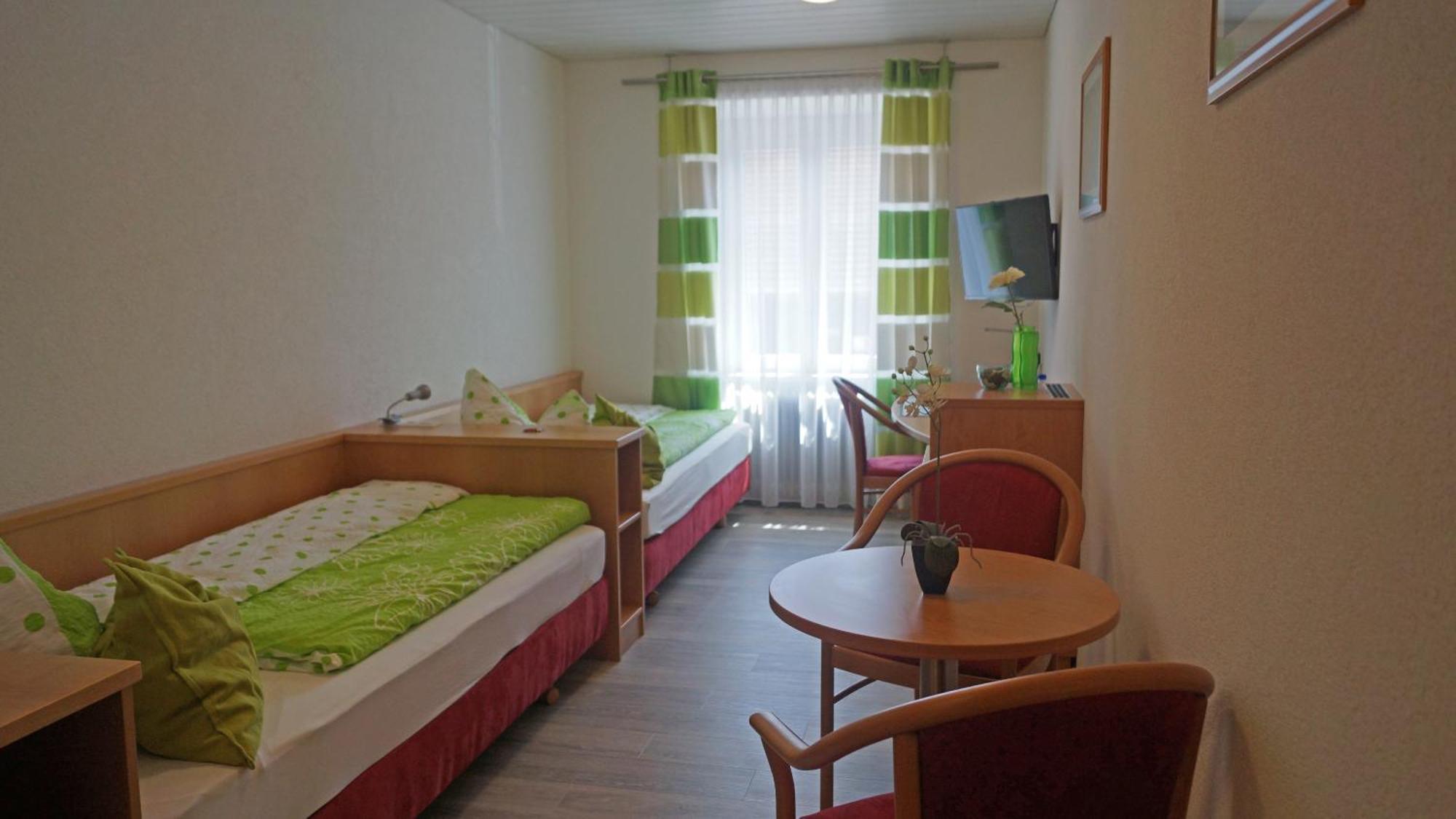 Andi'S Steakhuesli & Hotel Schopfheim Chambre photo